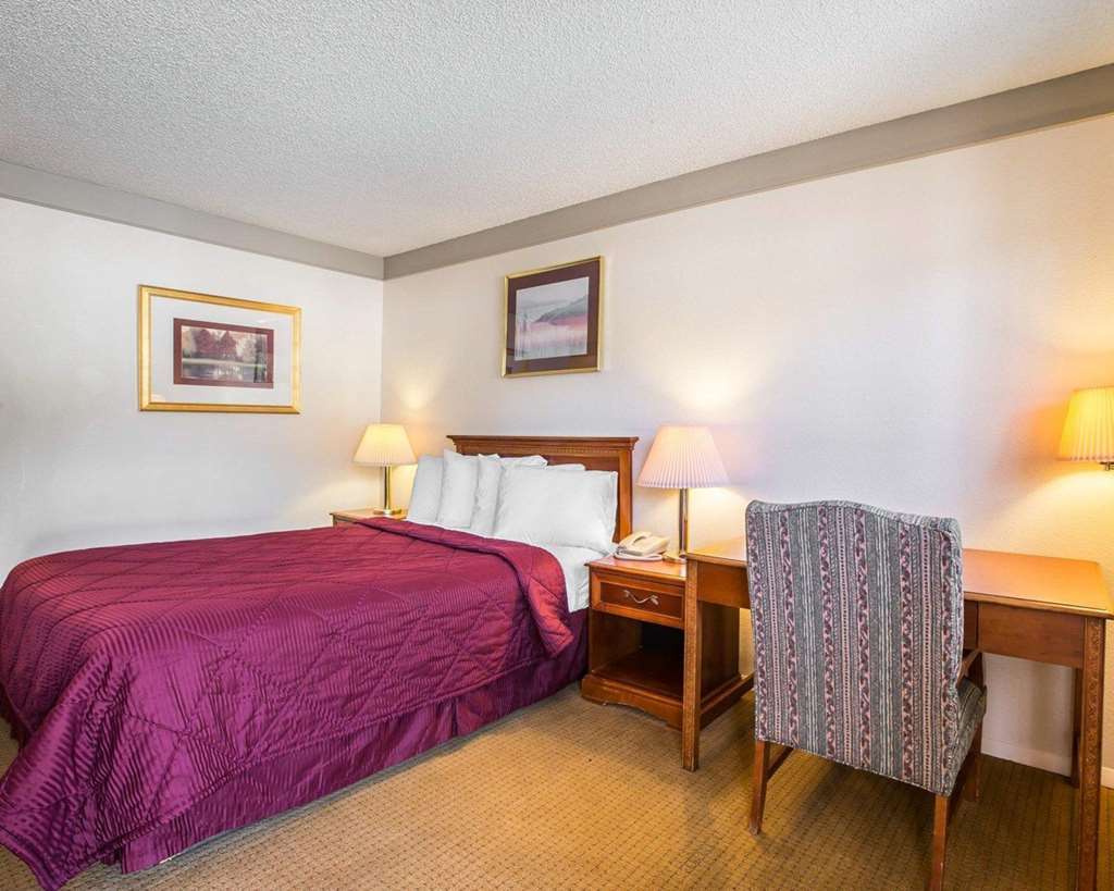 Rodeway Inn Delta Room photo